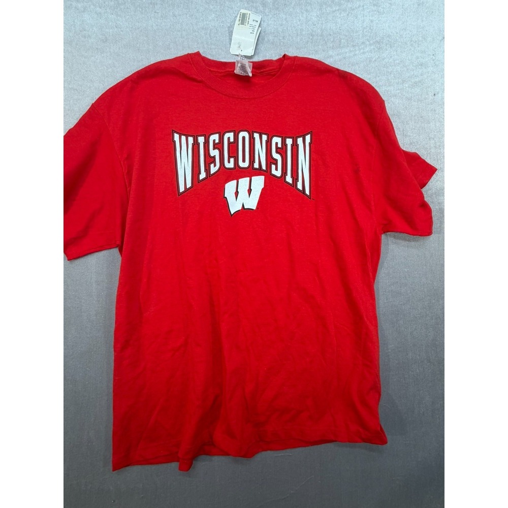 New Soffe NCAA Wisconsin University Men T-Shirt Red Size XL
